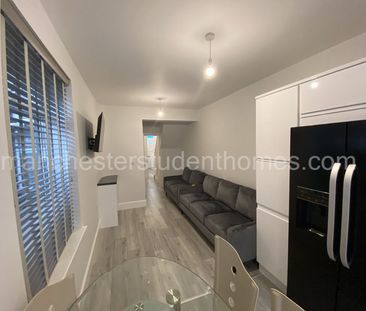 Rusholme Place, Manchester, M14 5TE - Photo 6