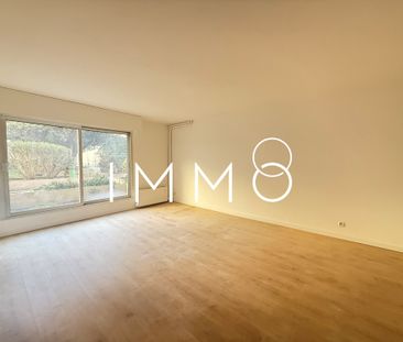 Location Appartement 1 pièce 32m² MARSEILLE 6ème - Photo 1