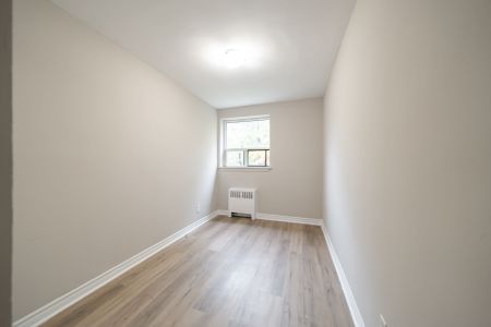 For Lease - 468 Ottawa Street Unit# 222C, Hamilton, Ontario - Photo 2