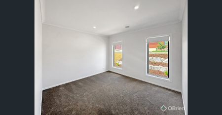 Brand-New Family Home with Hill Views - Photo 4