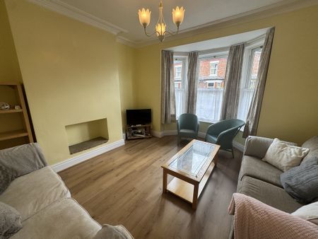 Second Avenue, Heworth - P10188 - Photo 2