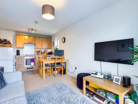 1 bedroom flat to rent - Photo 3