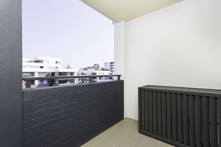 727/5 Vermont Crescent, Riverwood - Photo 2