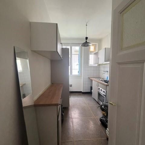 Location Appartement 4 pièces 68m² LYON 6ème - Photo 1