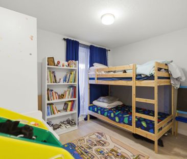 For Lease - 918 Parnian Private, Barrhaven, Ontario - Photo 6