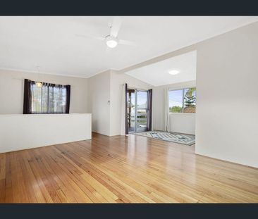 10 Central Avenue, Deagon, Qld 4017 - Photo 1