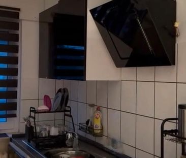 Schöne große 4 Zimmer Wohung - Photo 1