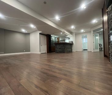 For Lease - 3462 Mclauchlan Crescent Unit# Lower, London South, Ont... - Photo 1