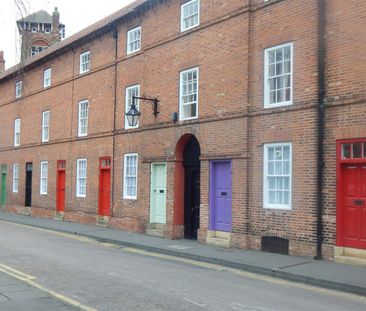 Flat to rent on - Photo 4