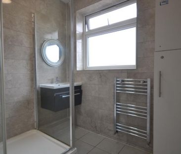 1 bedroom Flat To Let - Photo 4