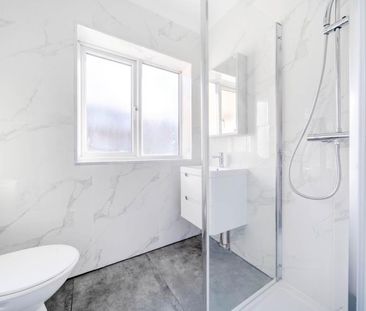 4 bedroom maisonette to rent - Photo 4