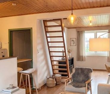 Appartement te huur in Oudergem voor € 800 met 1 slaapkamer - Photo 1