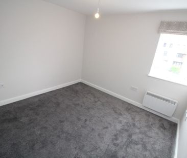 Parkfield Road - Photo 2