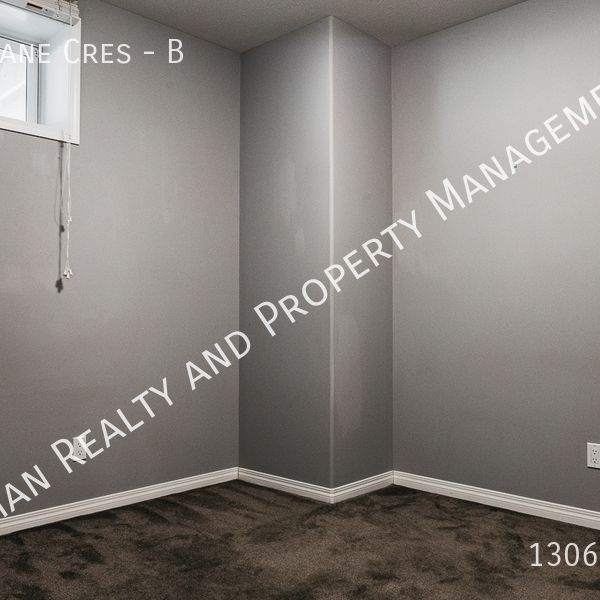 1 Bed 1 Bath BASEMENT SUITE Located in harbour landing - Photo 1