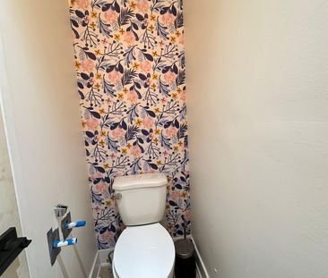 For Lease - 175 Park Road, Oshawa, Ontario - Photo 5