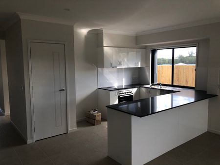 19 Jeremy Street, Coomera QLD 4209 - House For Rent | Domain - Photo 4