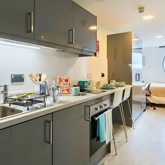 Studio to rent - Photo 1