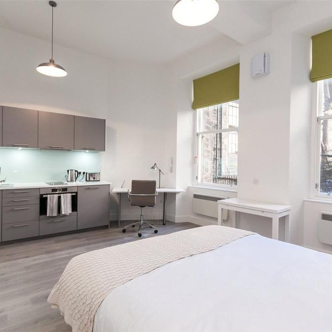 1 bedroom flat to rent - Photo 1