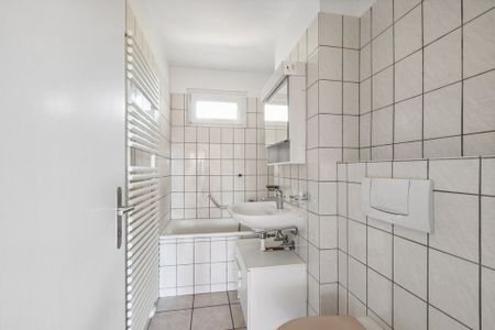 Logement situé dans un quartier calme et verdoyant - Foto 3
