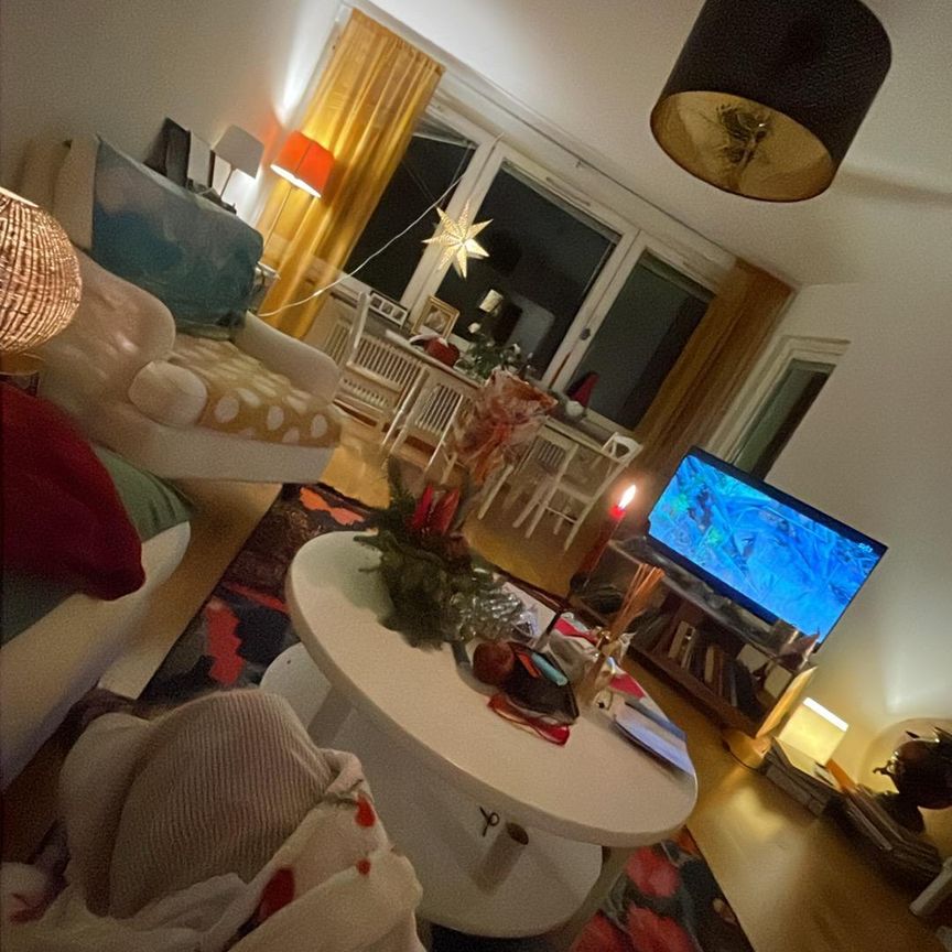 Jag hyr ut ett rum i en trea - Photo 1