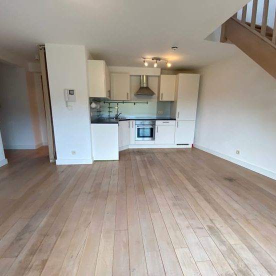 Appartement te huur - Photo 1