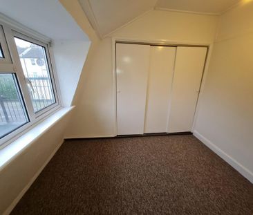 2 bedroom maisonette to rent - Photo 4