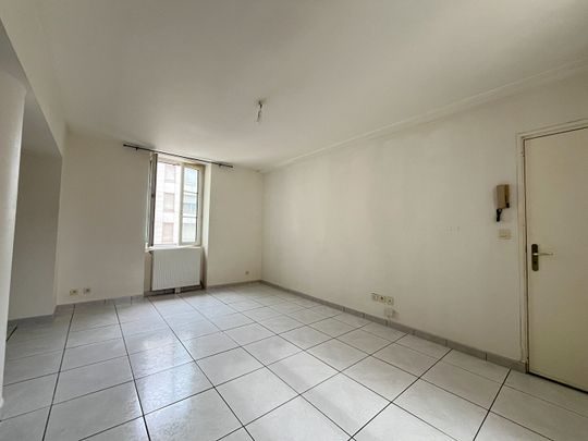 Location Appartement 3 pièces 66m² - Photo 1