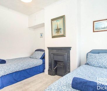 3 bedroom semi-detached house to rent - Photo 4