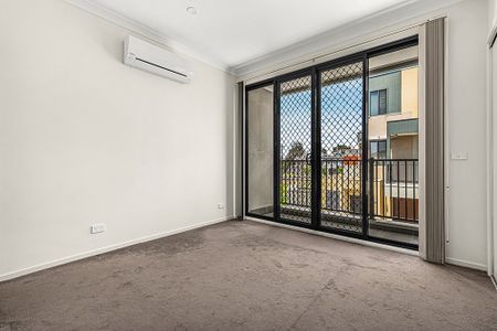 18 Coupling Way, Glenroy VIC 3046 - Photo 5