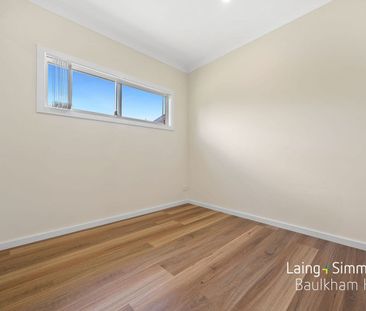 Spacious Granny Flat! Water Included! - Photo 1