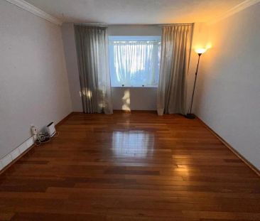 19 BRYDON COURT - Photo 2