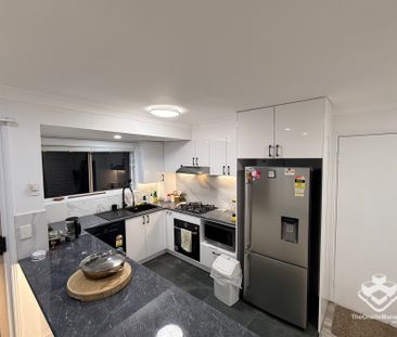 Recently Renovated Townhouse in a Convenient Zillmere Location - Photo 5