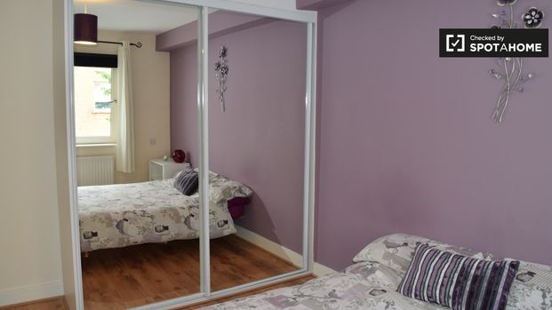 Room in 2-bedroom apartment for rent in Northside, Dublin - Photo 1