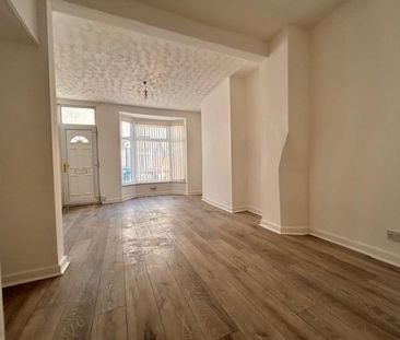 2 bedroom end of terrace house to rent - Photo 1