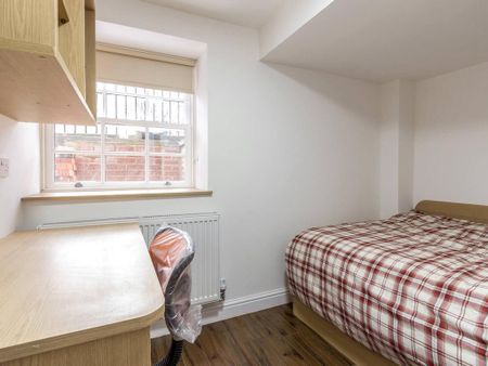 4 bedroom apartment to rent - Photo 5