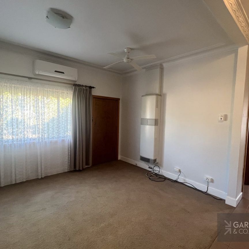 A WELCOMING WEST END HOME - Photo 1