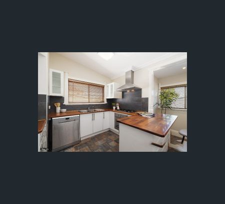 14 Kerr Street, Mayfield, NSW 2304 - Photo 2