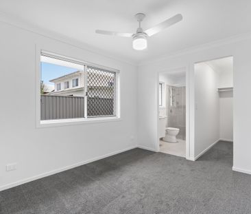 Brand New Family Home! - Photo 1