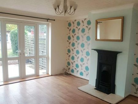 2 bed terraced to rent on Ilkeston, Henshaw Avenue, DE7 - Photo 3