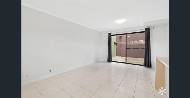 Welcome Home - Photo 1