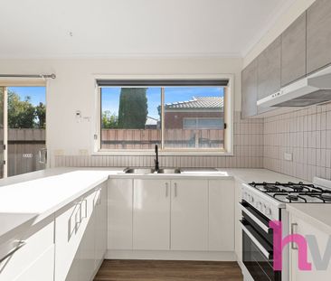 Welcome to this beautifully presented 2-bedroom unit in Corio! - Photo 4