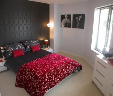 The Portway, King'S Lynn, Saddlebow Road - Photo 2