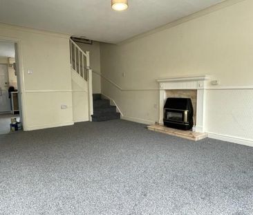 2 bedroom end of terrace house to rent - Photo 1
