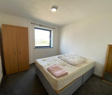 2 bedroom apartment to rent - Photo 6