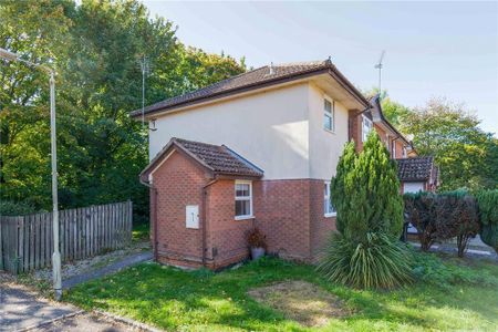 1 bedroom terraced house to rent - Photo 5
