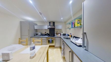 2 bedroom apartment to rent - Photo 5