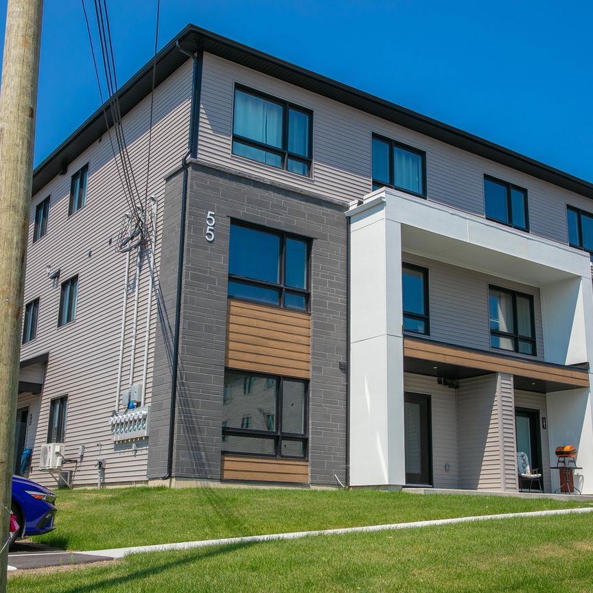 55, rue Michel-Robidoux #301, East-Angus - Photo 1