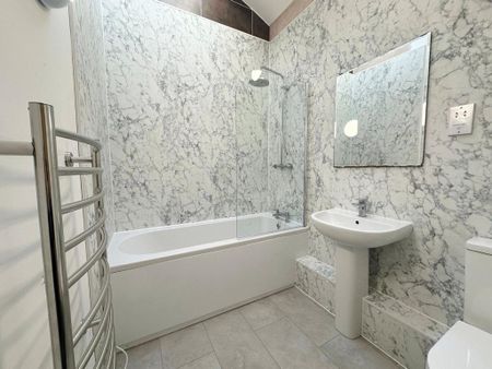 2 bedroom flat to rent - Photo 5