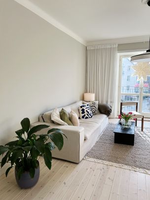 Råsundavägen, Solna - Foto 1