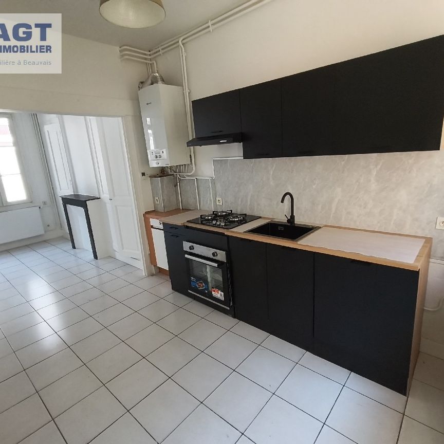 Location Maison 3 pièces 59m² BEAUVAIS 60000 - Photo 1